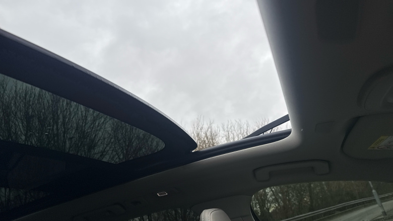 Volvo XC60 2.0 B5P Ultimate Dark 5dr AWD Geartronic Petrol Estate